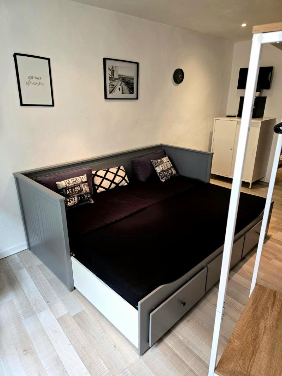 Superbe Appartement Montélimar Buitenkant foto